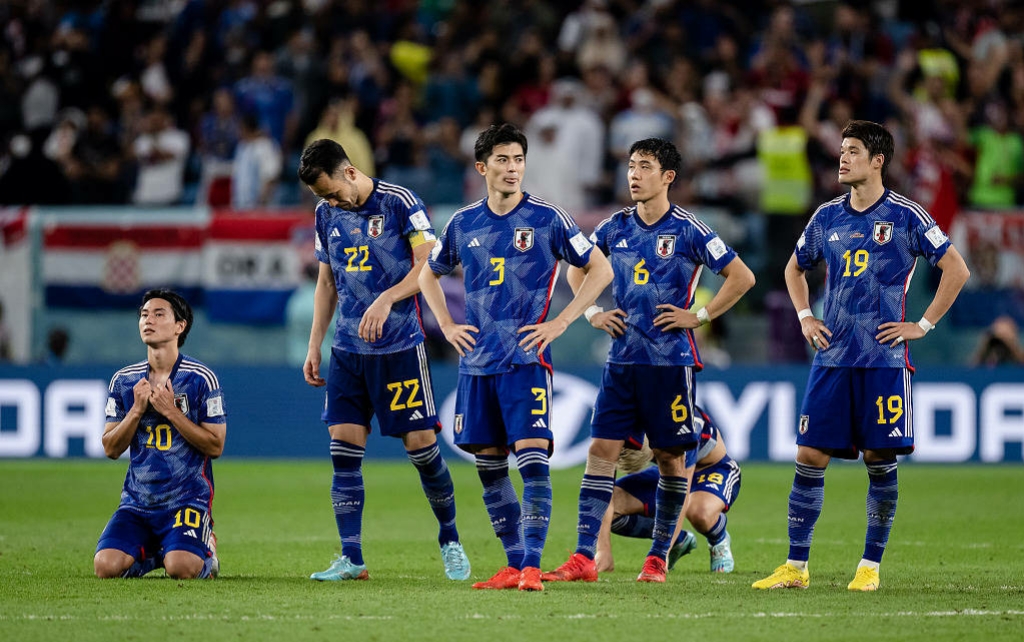 点球惜败格子军团！日本队梦碎世界杯十六强