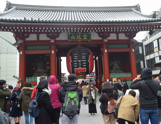 外国人在日住宿总数同比增加2000多倍