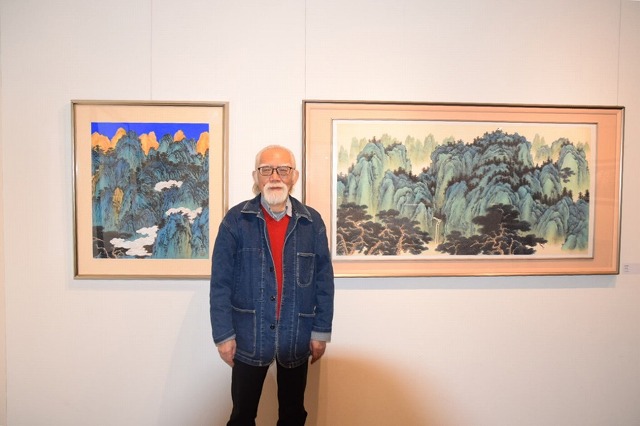 《赵龙光展》融贯中西 通释古今