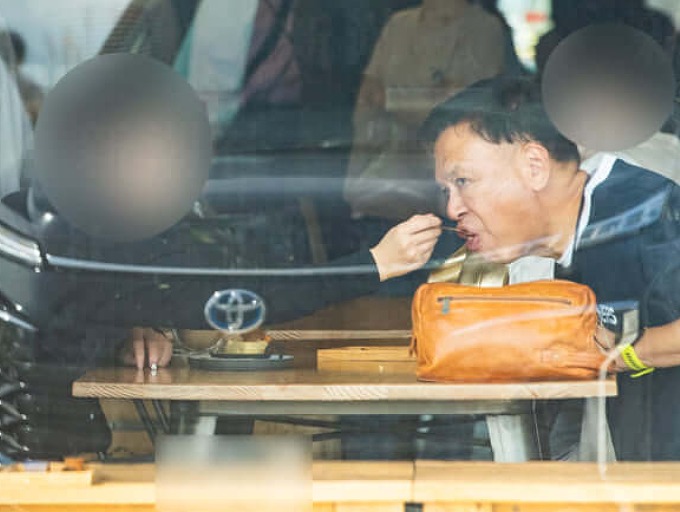 深陷与华人女性不伦恋 日本最大药妆店社长引咎辞职