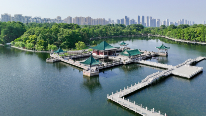 武汉东湖：城市中遇见“诗与远方”